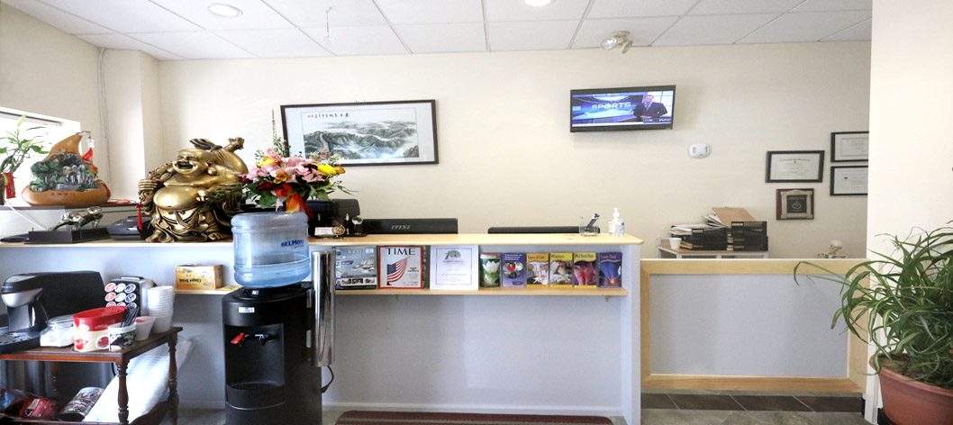 Front desk at BT Chiropractic Health Center